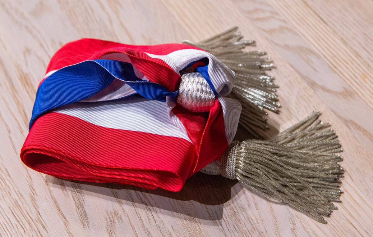 Le maire de Formiguères démissionne après un long silence à Tahiti