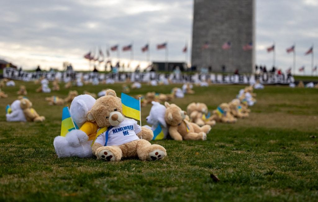 Des enfants ukrainiens à l'étranger : le nouveau drame de la guerre