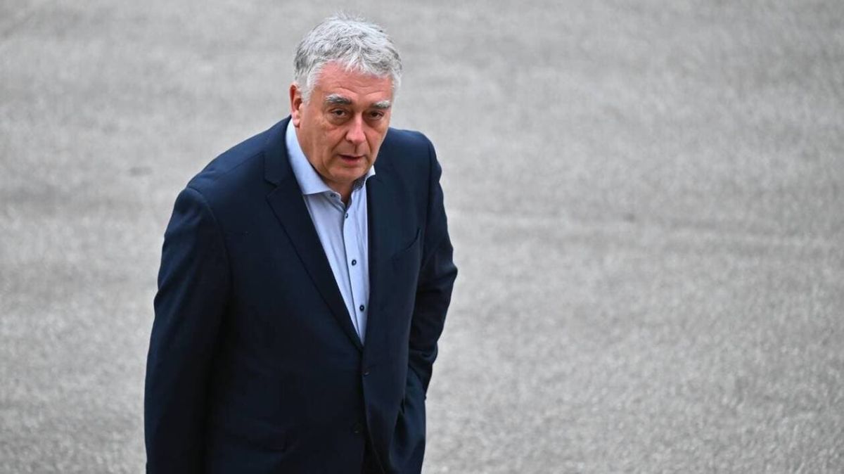 Une altercation inattendue entre Gilles Bourdouleix et Isabelle Leroy à Cholet