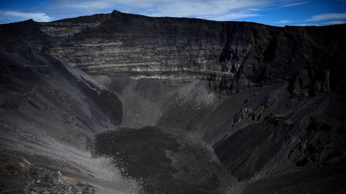 La situation volcanique à La Réunion : l'enclos du piton de la Fournaise reste inaccessible