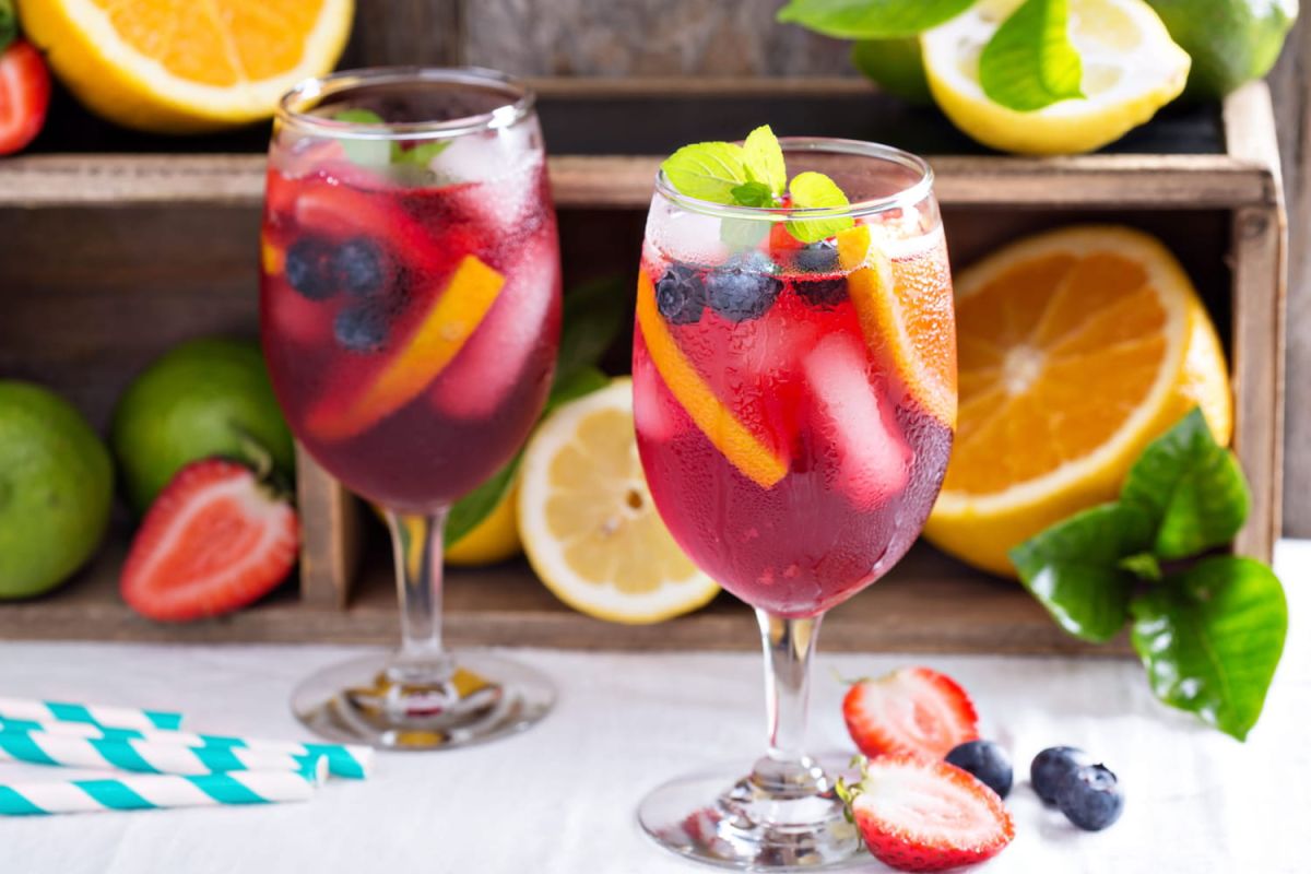 La sangria au verre : un plaisir rafraîchissant à savourer chez soi