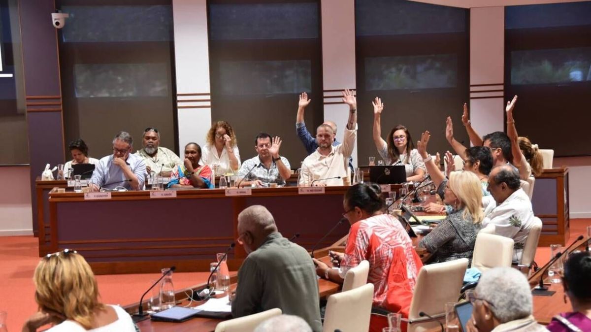 À la croisée des chemins : l'avenir incertain de la Nouvelle-Calédonie et l'accord de Bougival