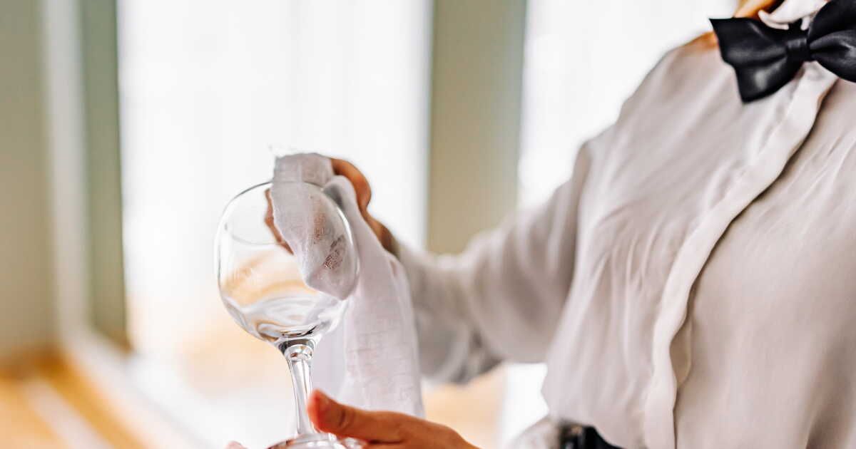 Les secrets d'un nettoyage impeccable pour vos verres à vin