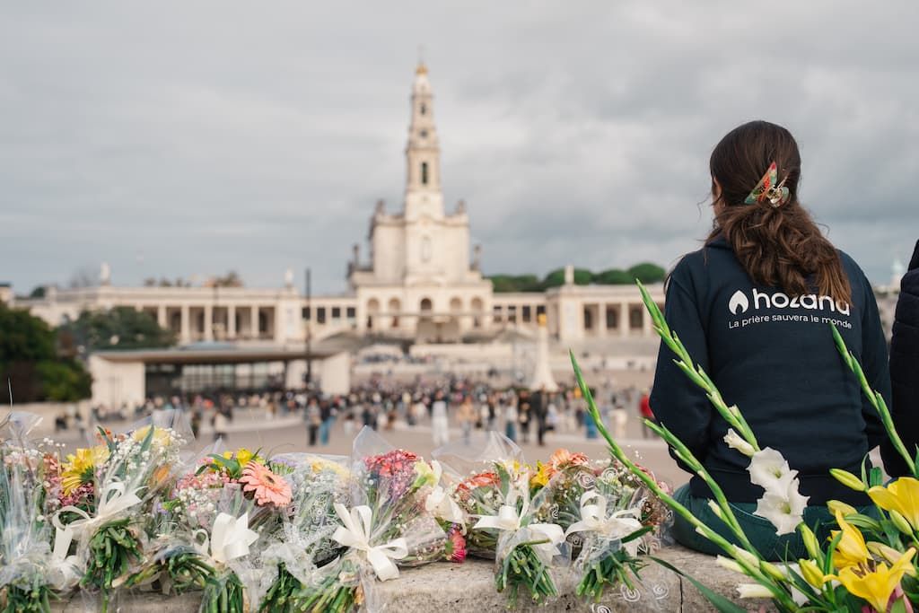 Hozana et le renouveau spirituel : quand la prière se fait collective
