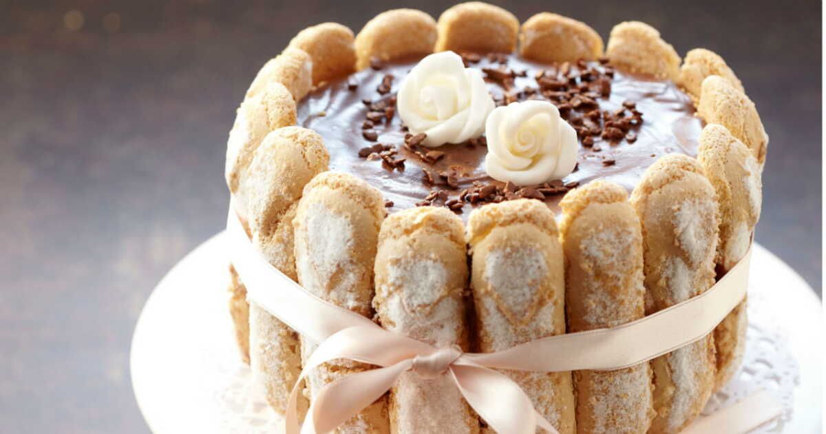 La délicieuse charlotte au chocolat : un symbole du dessert parfait