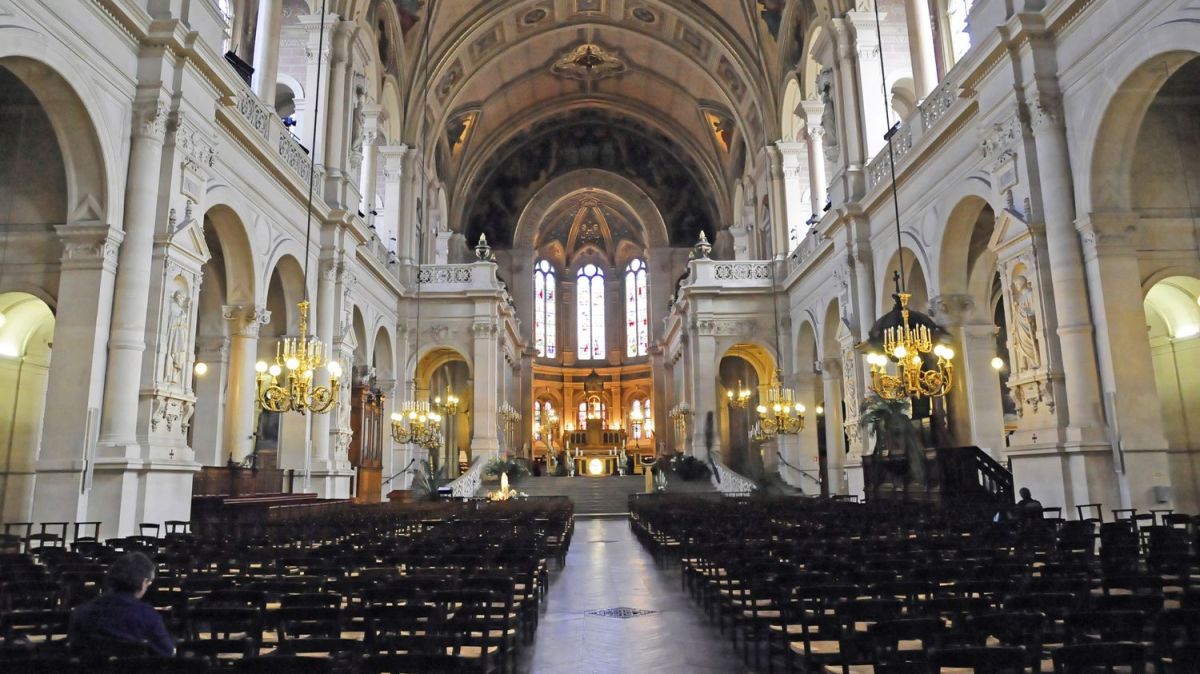 Un prêtre sanctionné : quoi après la condamnation pour agressions sexuelles ?