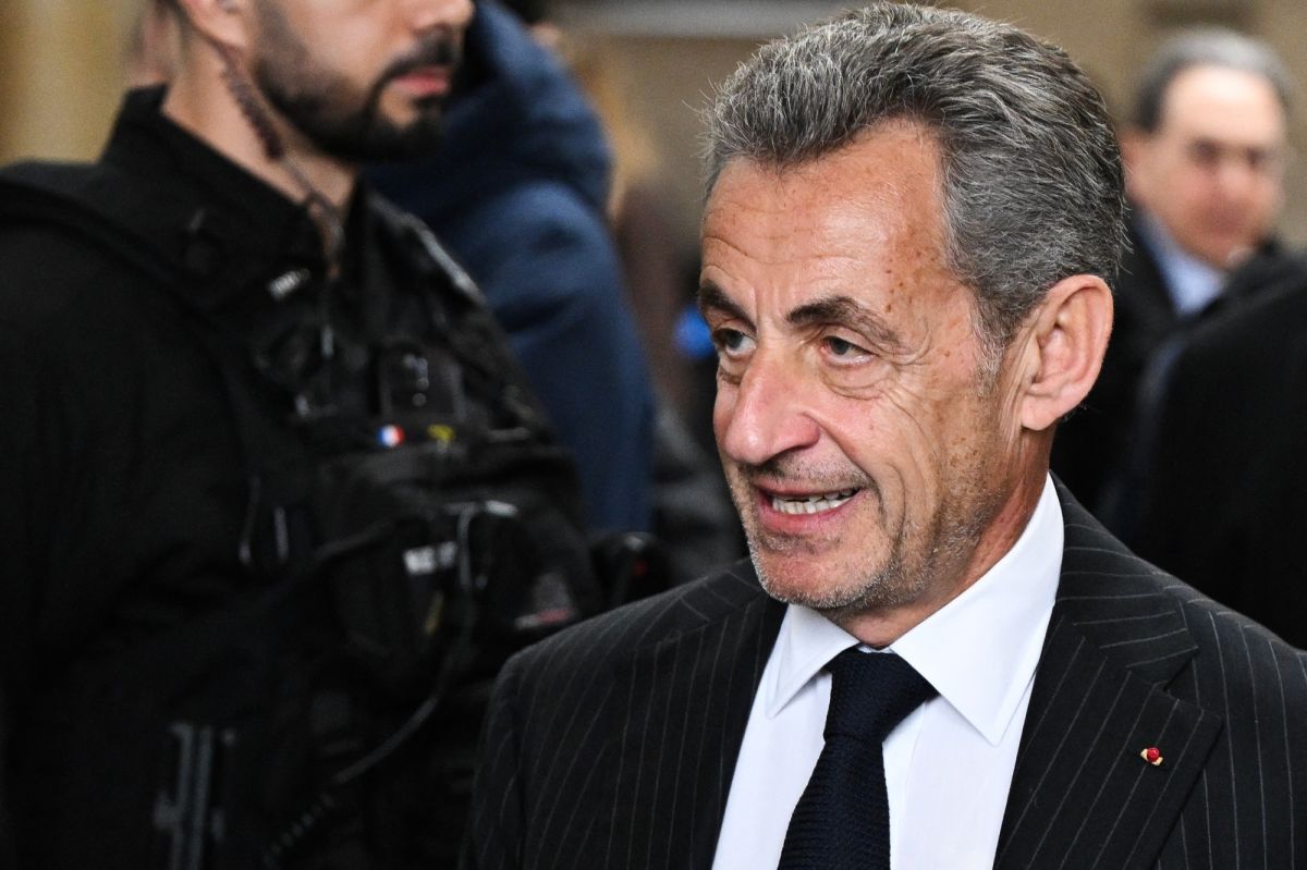 Les vacances controversées de Nicolas Sarkozy : escapade au soleil sous contrôle judiciaire