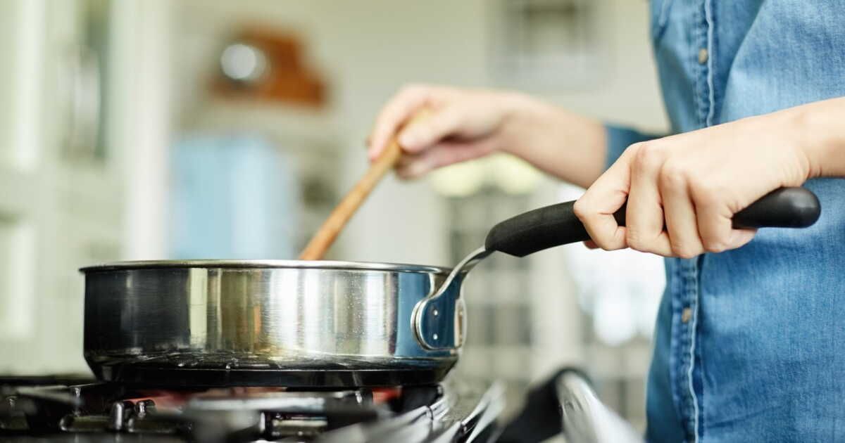 Découvrez l'effet Leidenfrost : la clé pour une cuisson parfaite en poêle inox