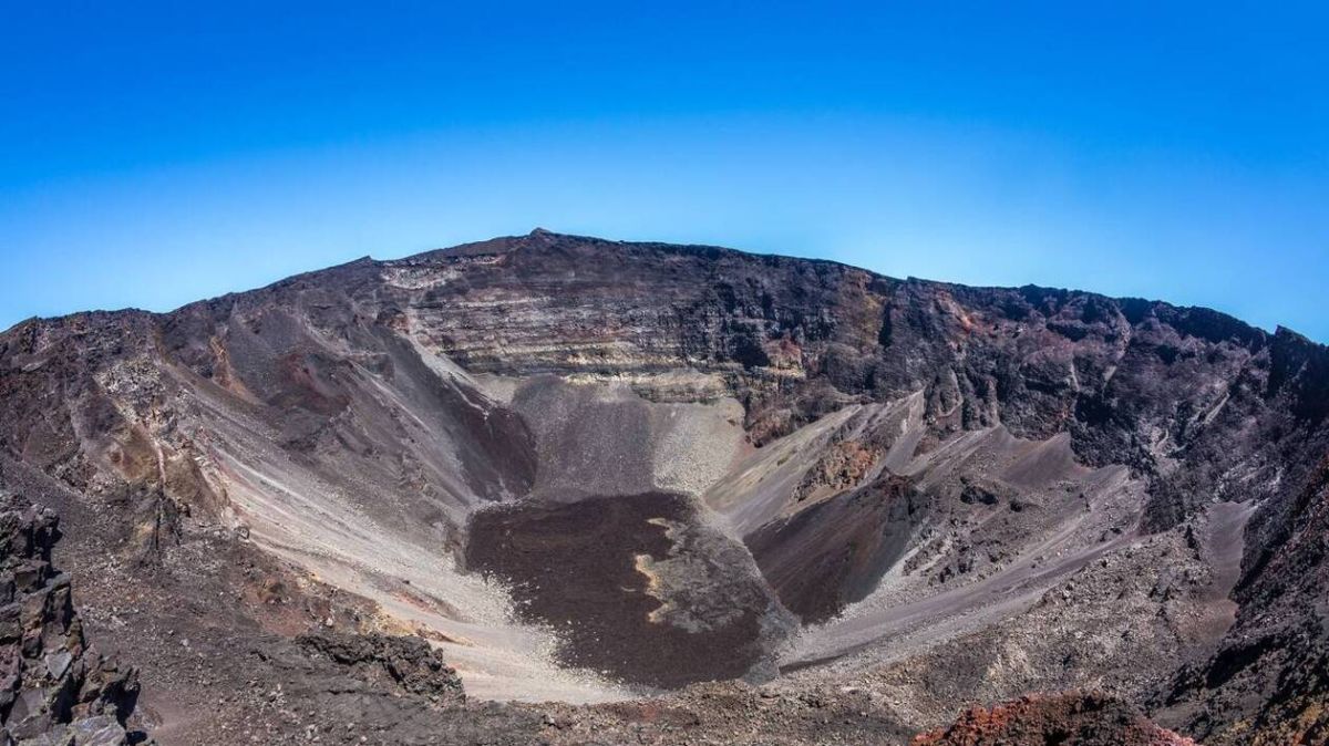 Une éruption imminente du Piton de la Fournaise finalement évitée
