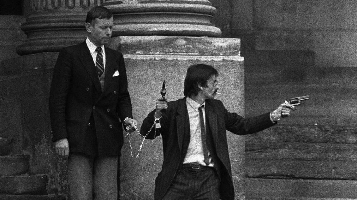 Quand le palais de justice devient théâtre d'un drame spectaculaire