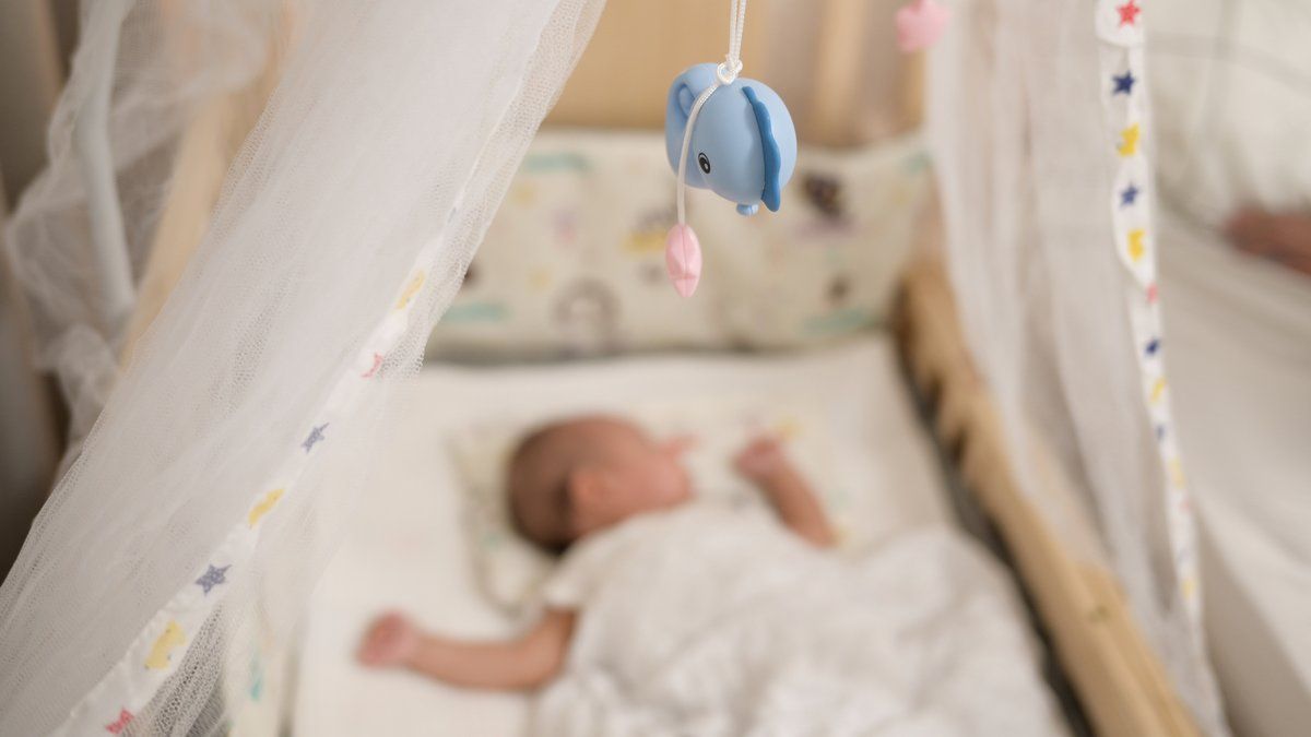 Tragédie en crèche : un nourrisson décède malgré l'intervention des secours