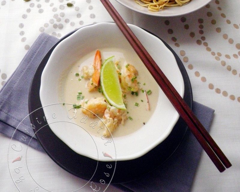 Wok de crevettes au lait de coco et curry vert