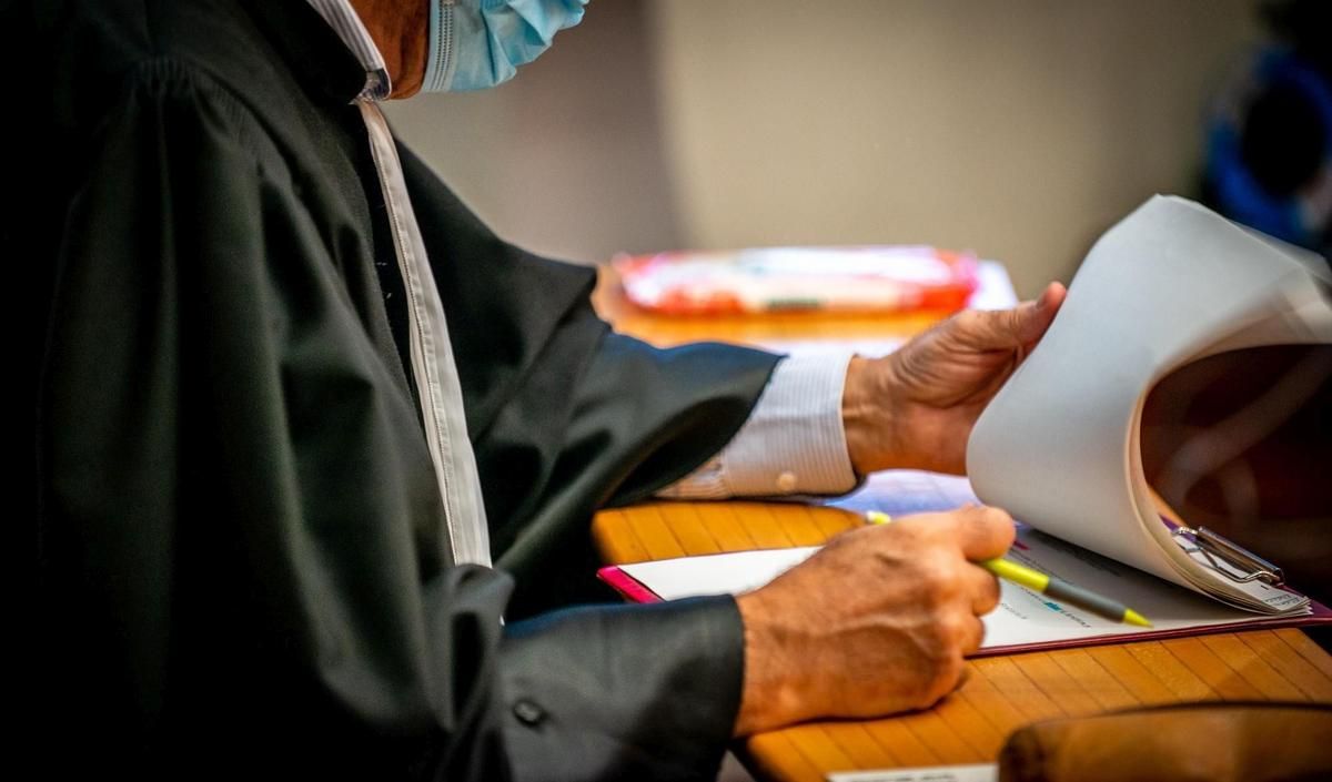 Tensions à Bordeaux : le procès du meurtre de la Médoquine se termine dans le chaos