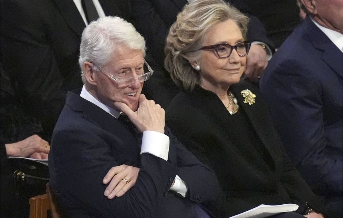 Les Clintons de nouveau sous enquête : le Congrès prend des mesures