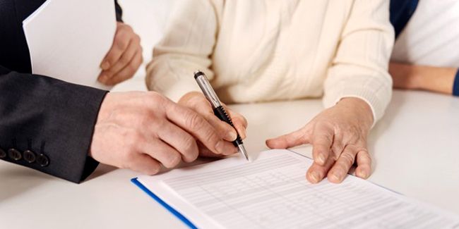 Comprendre les nuances entre don, legs et donation