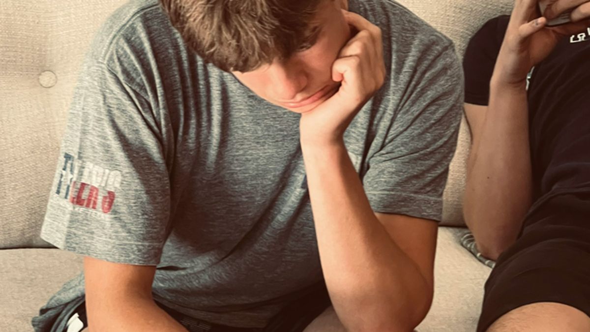 Interdiction des réseaux sociaux pour les moins de 15 ans : un tournant législatif crucial