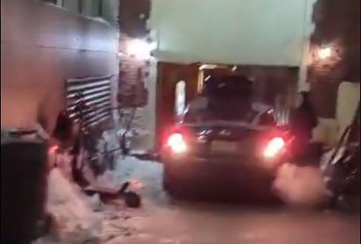 Un automobiliste percute un centre juif à New York : la communauté en émoi