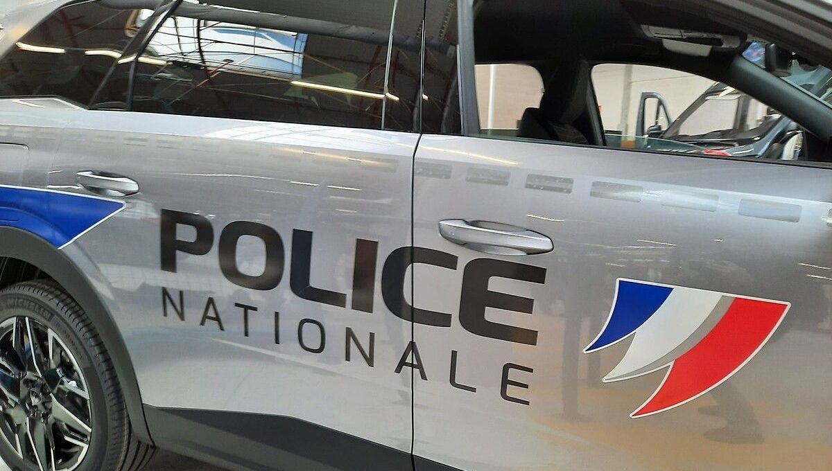 Tensions au collège de Mandelieu : une mère et un oncle en garde à vue