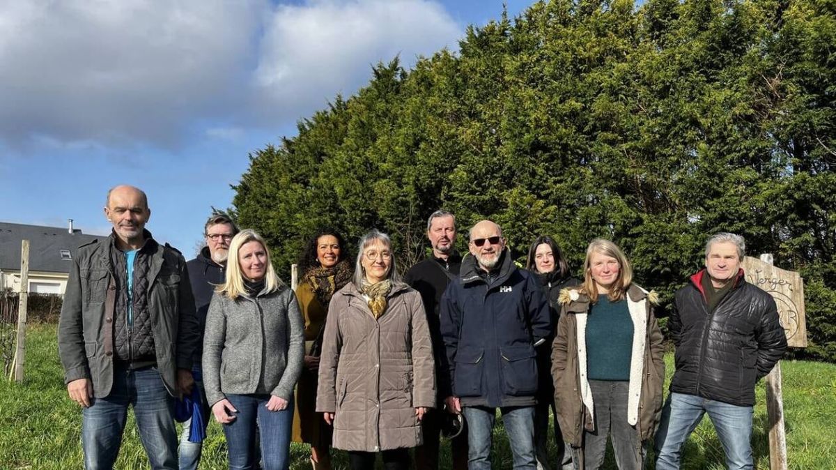 Serge Duplessis présente une équipe renouvelée pour les municipales de Saint-Pierre-de-Coutances