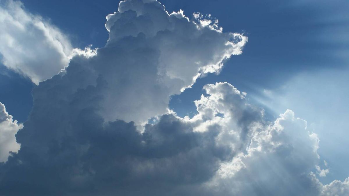 Un dimanche ensoleillé et nuageux : votre météo à Nouméa