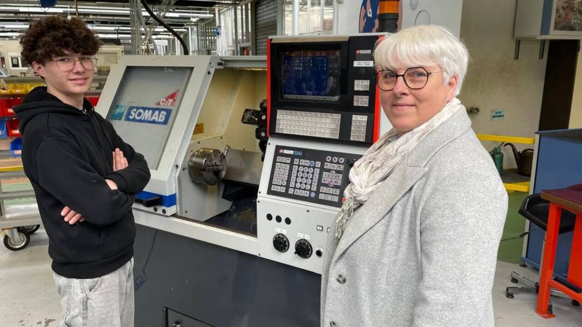 Une ancienne élève revient pour recruter : l'industrie à la recherche de nouveaux talents