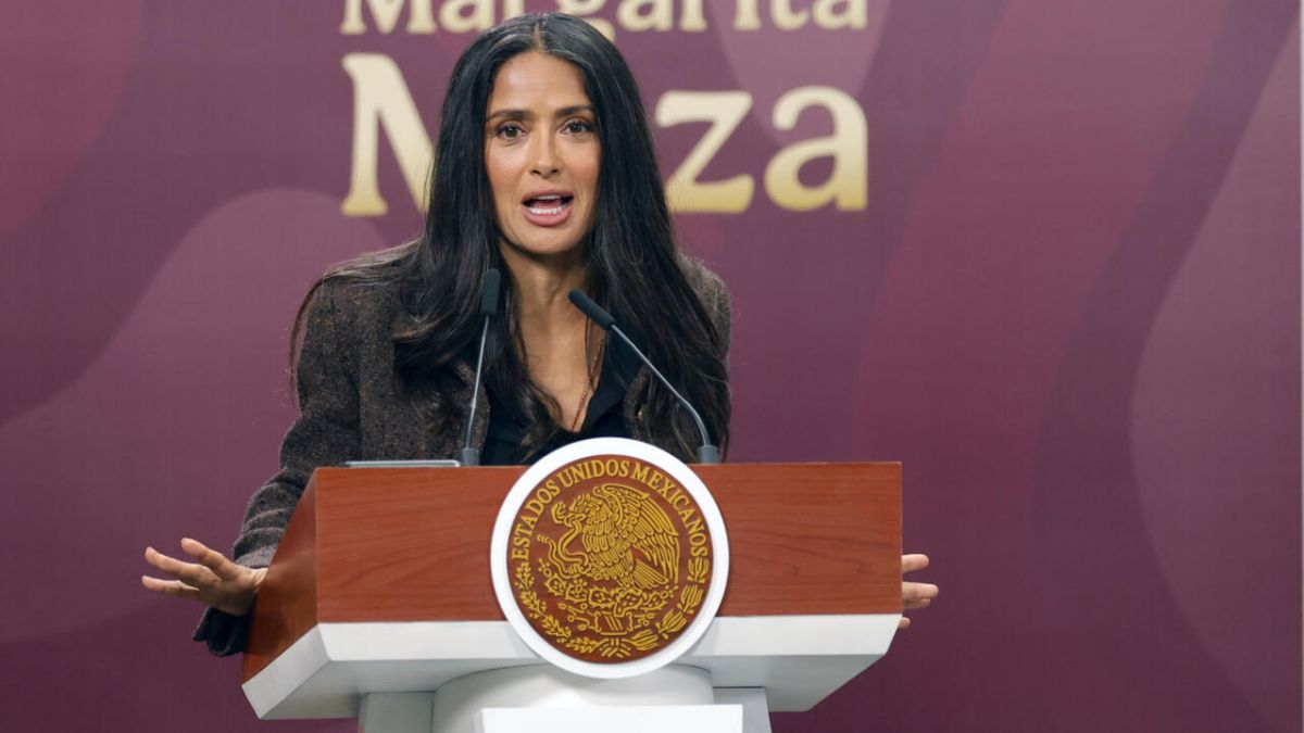 Salma Hayek s'engage pour redorer l'image du Mexique à travers un nouveau film