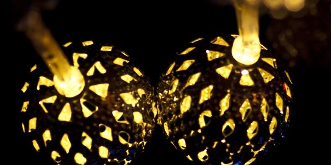 Célébrez Noël avec magie : 5 idées lumineuses pour embellir votre maison