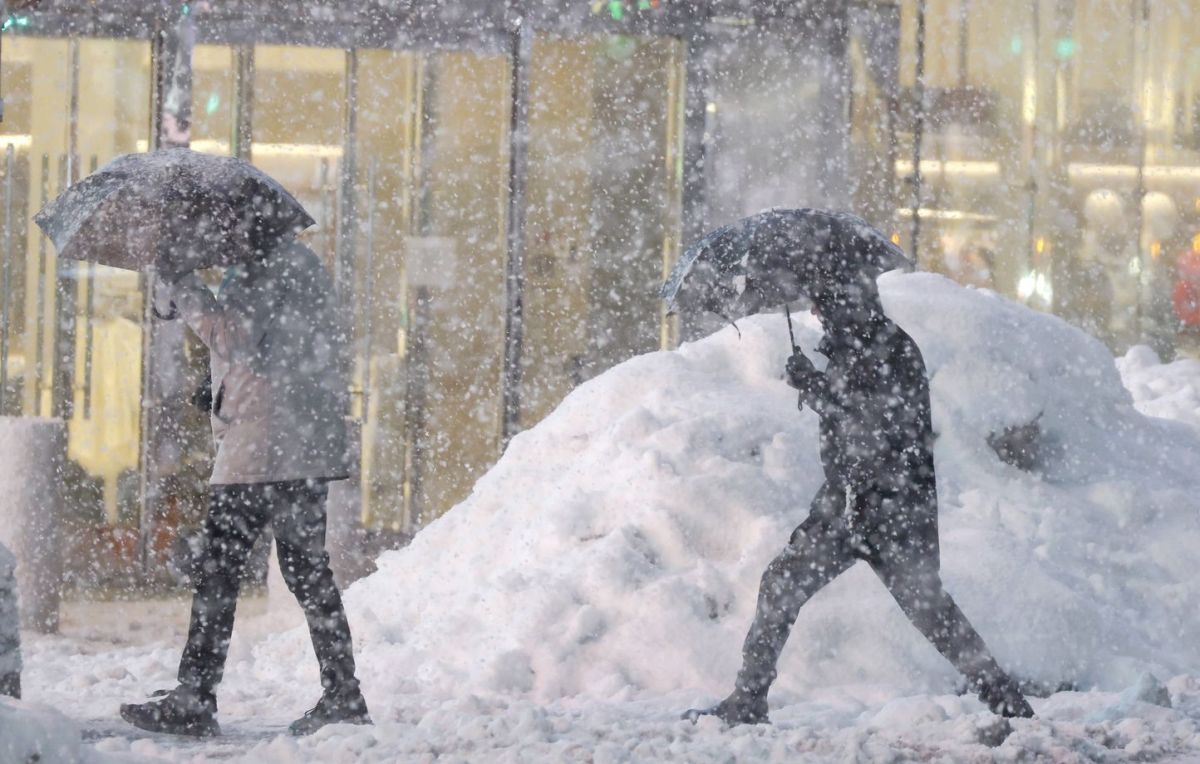 New York paralysée par la tempête de neige historique