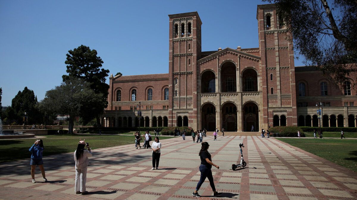 UCLA dans la tourmente : Trump attaque l'université à cause des manifestations pro-palestiniennes