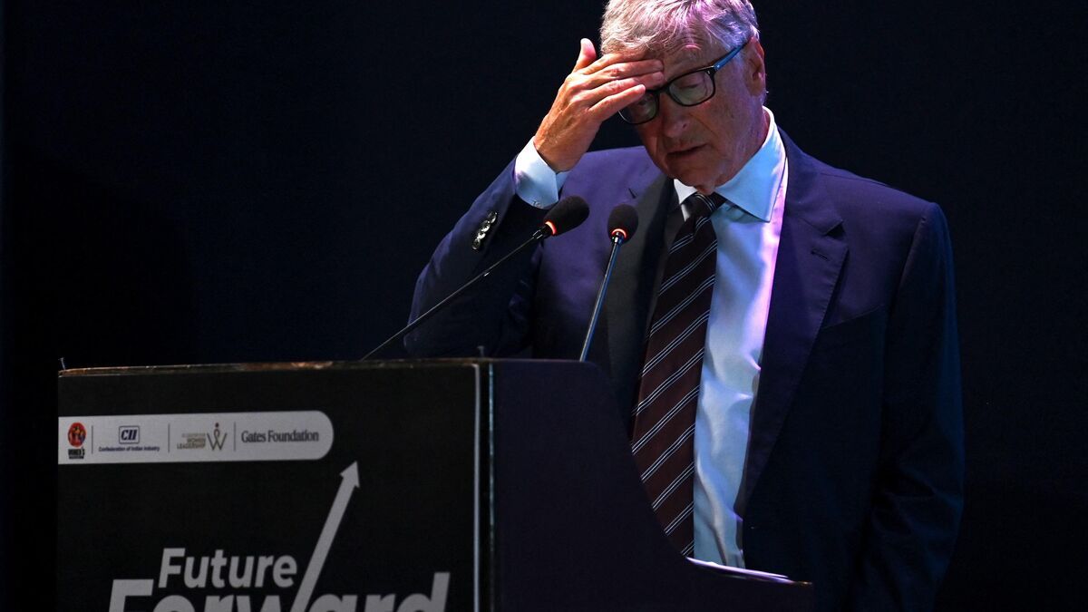 Bill Gates révèle des liaisons et s'excuse pour ses liens avec Epstein