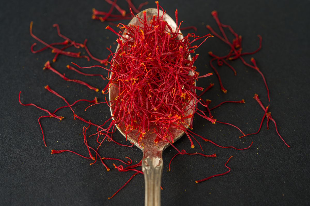 Les bienfaits du safran : 6 recettes pour éloigner la déprime saisonnière