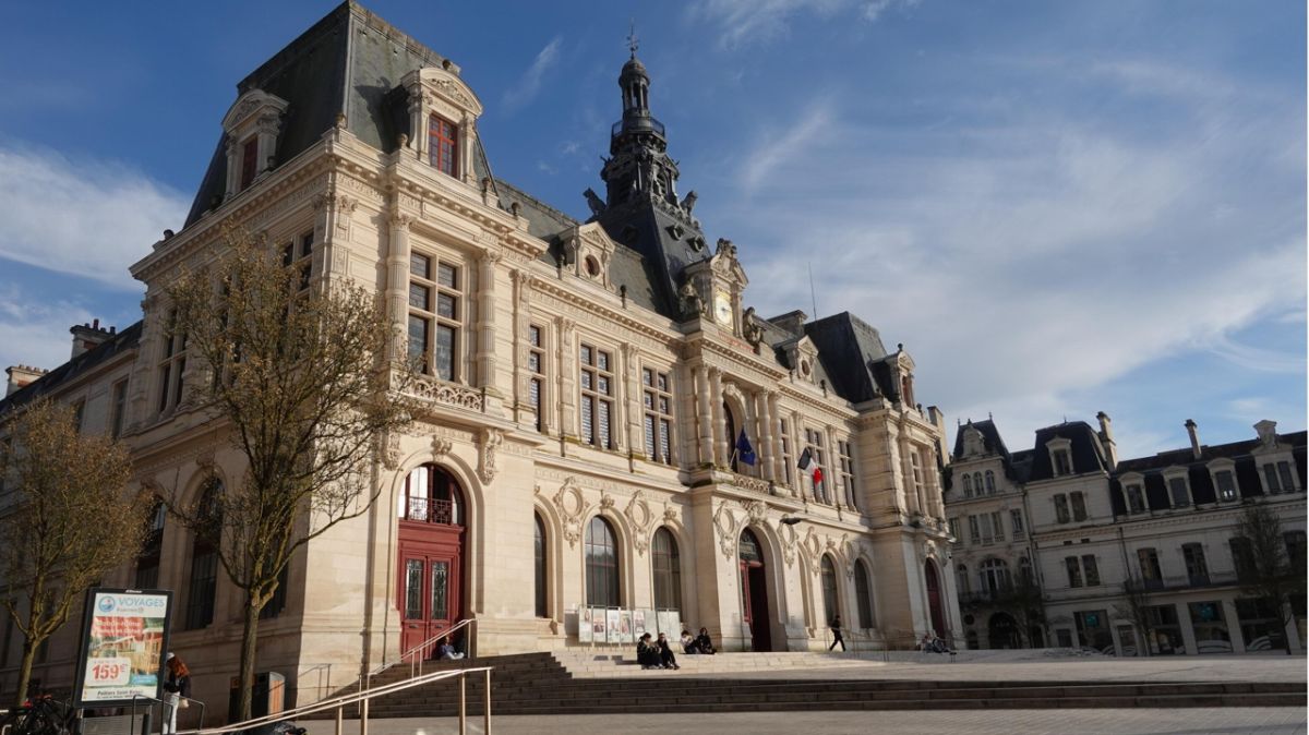 Accès au droit : une journée spéciale pour les femmes à Poitiers