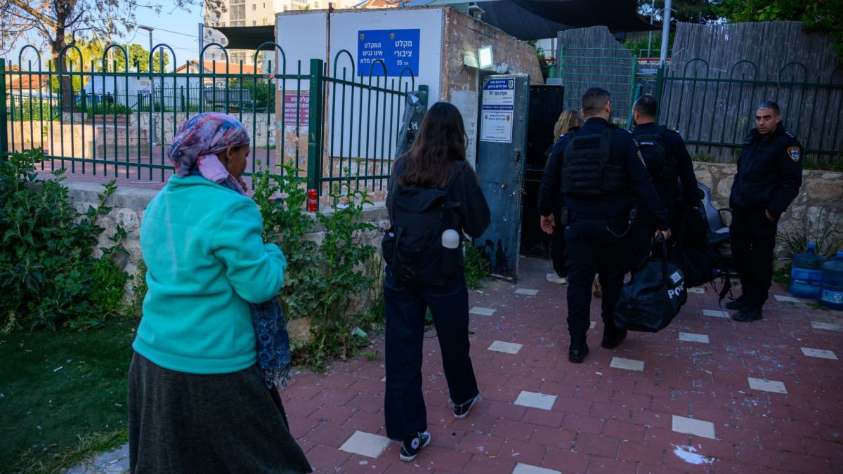 Israël prolonge la fermeture des écoles et lieux de travail face à la guerre au Moyen-Orient