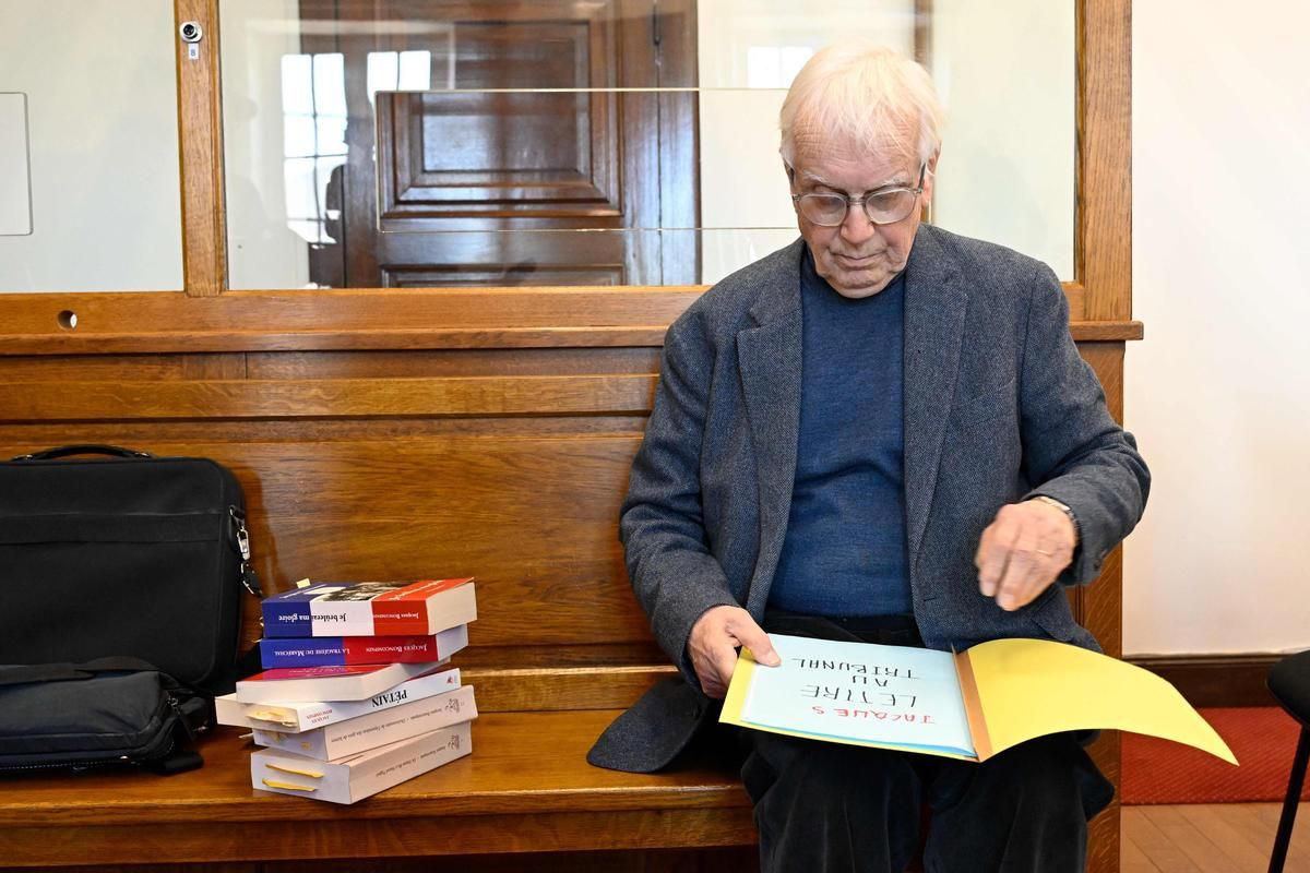 Verdun : le procès controversé pour l'apologie de Pétain s'ouvre