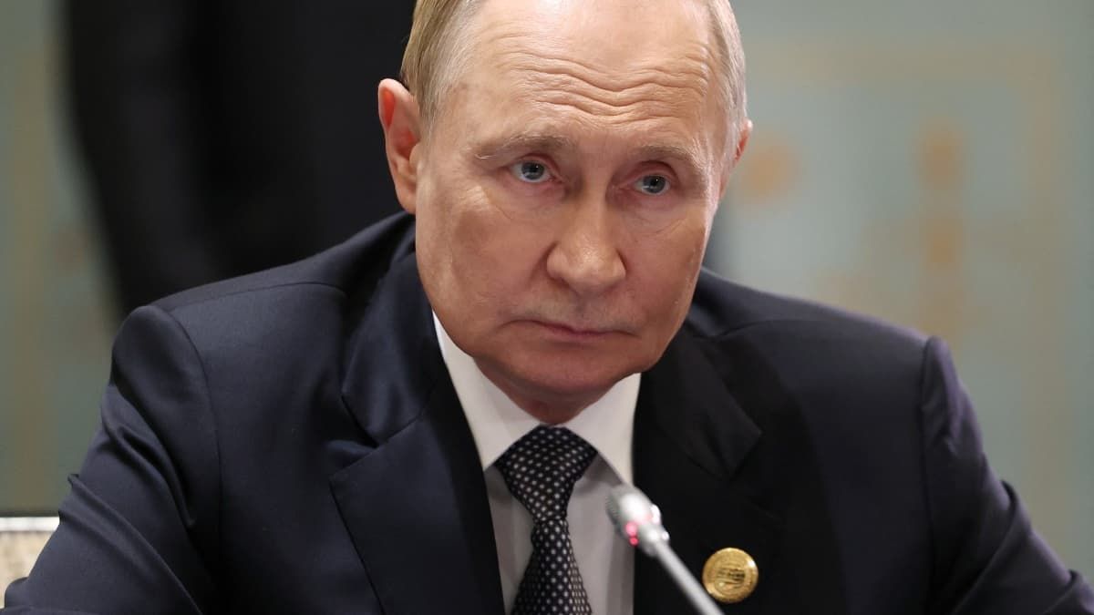 Poutine se dit prêt à fournir du pétrole à l'Europe si la demande se fait sentir