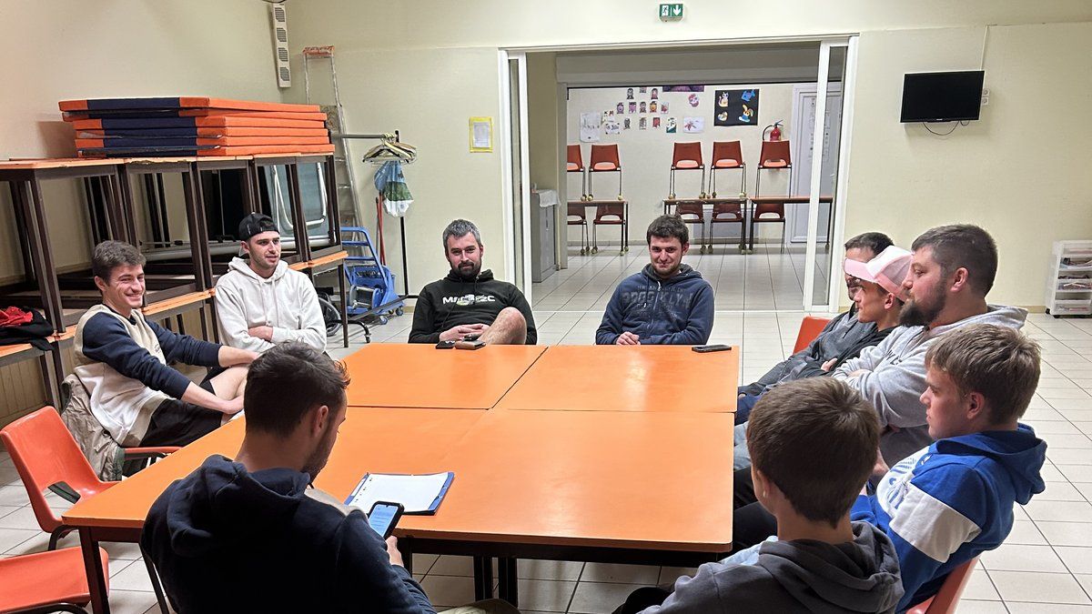 Réunion des jeunes agriculteurs à Peyrilles : enjeux et festivités à l'horizon