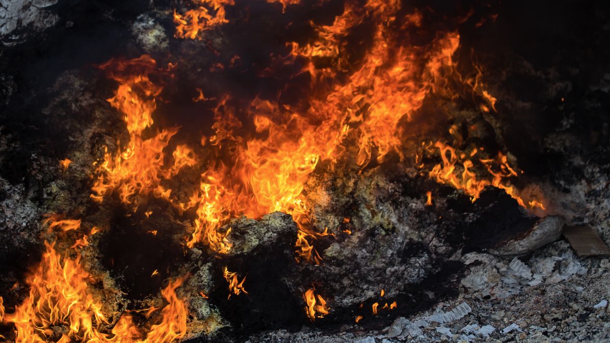 Une tragédie au cœur de la Turquie : une mère enceinte et ses enfants victimes d'un incendie