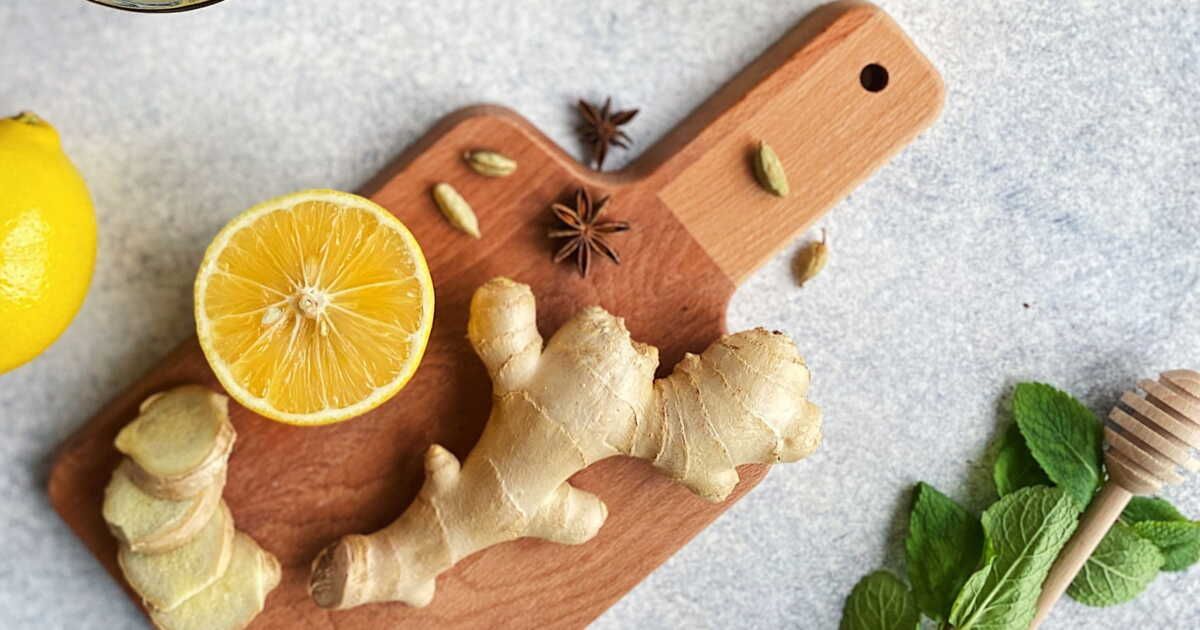 Découvrez l'astuce inédite pour éplucher le gingembre facilement