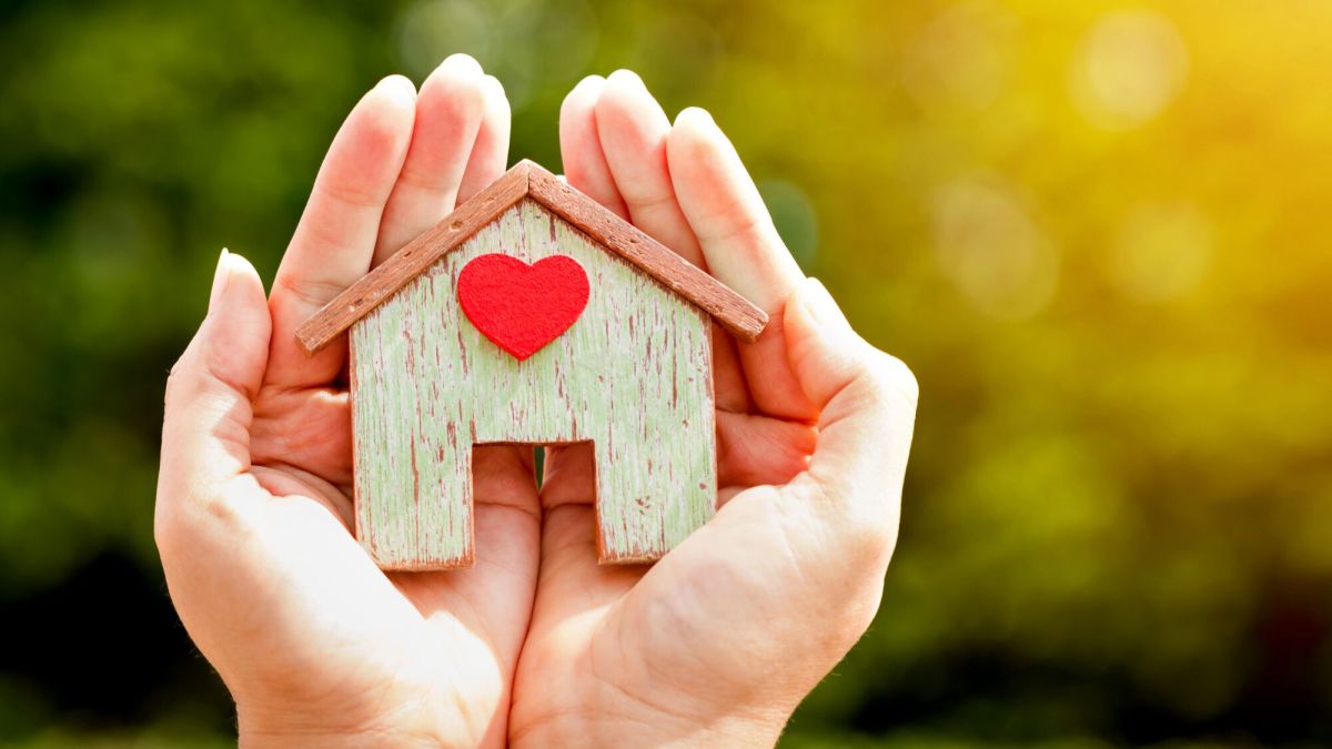 Donner sa maison à sa nièce : les clés de la donation avec réserve d'usufruit