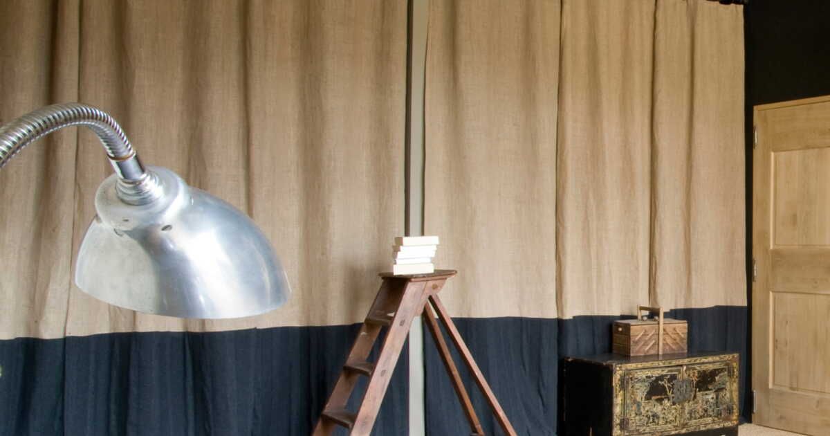 Des rideaux en lin bicolore : l'élégance au quotidien