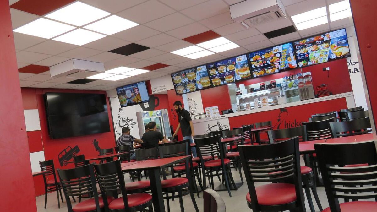 Rixe mortelle dans un fast-food : une peine clémente pour l’auteur du coup de couteau