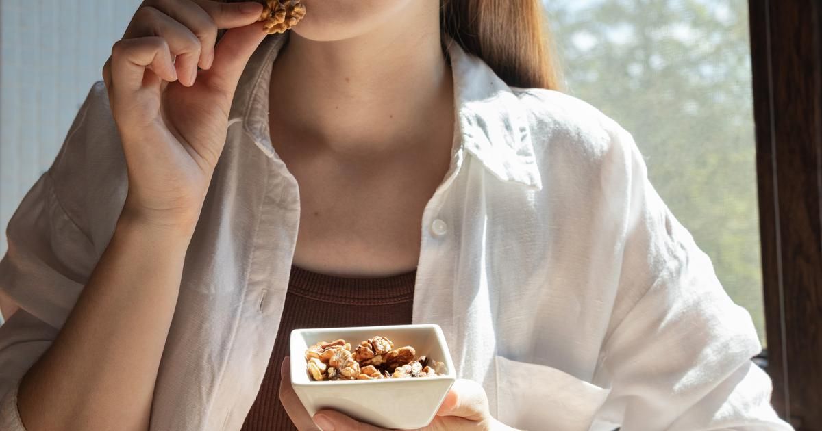 Les bienfaits des noix pour un sommeil réparateur : mythe ou réalité ?
