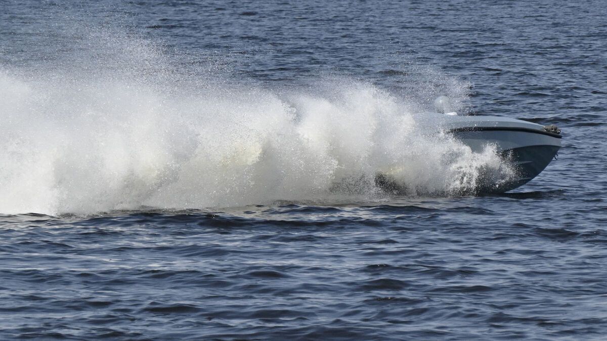 Guerre en Ukraine : un nouveau drone marin ukrainien équipé d’une mitrailleuse repéré près d’une base navale russe