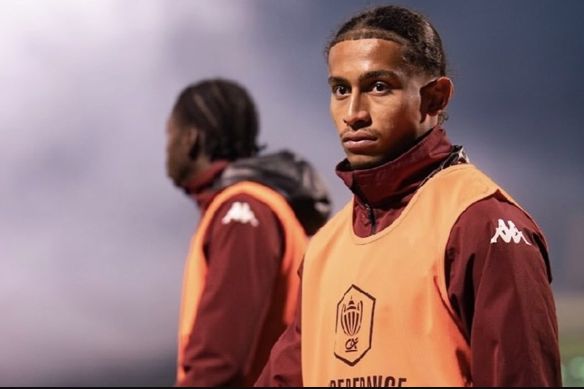 Tahirys Dos Santos : le retour émouvant du jeune footballeur après l'incendie de Crans-Montana