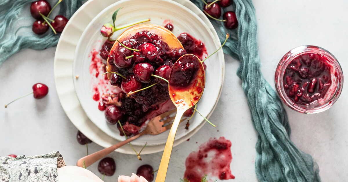 Choisir le moule idéal pour un clafoutis aux cerises : nos conseils