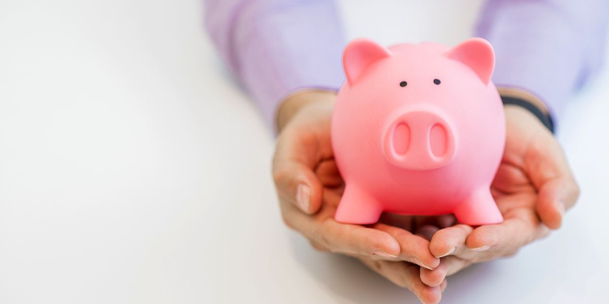 Gagner sans se ruiner : 5 conseils pour épargner avec un petit salaire