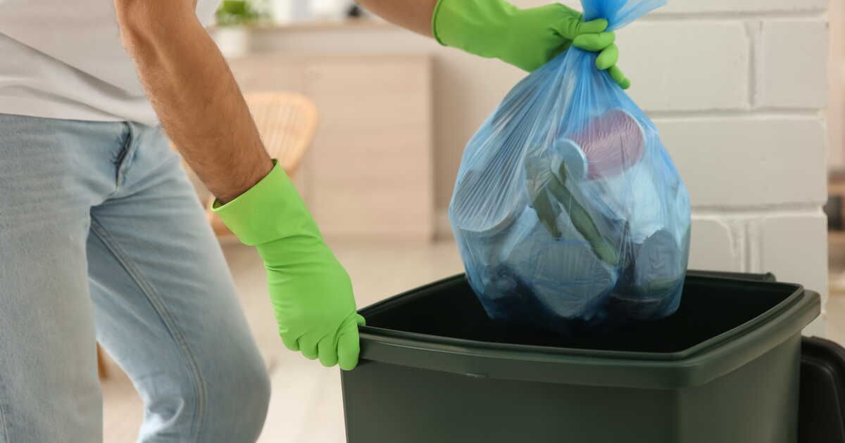 Comment garder sa poubelle propre et sans odeur ?