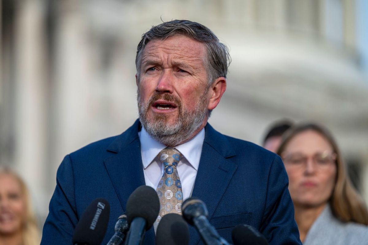 La défaite de Massie : un tournant pour le Parti républicain sous l'influence de Trump
