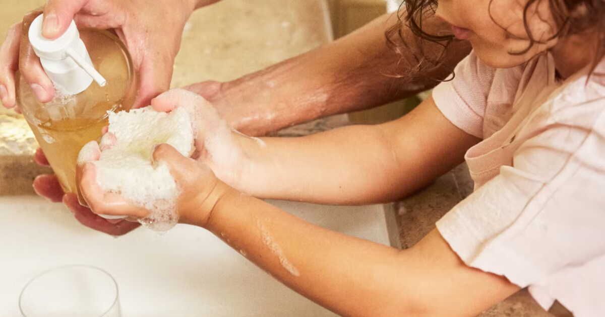 changez de routine avec ce liquide vaisselle rechargeable et écoresponsable