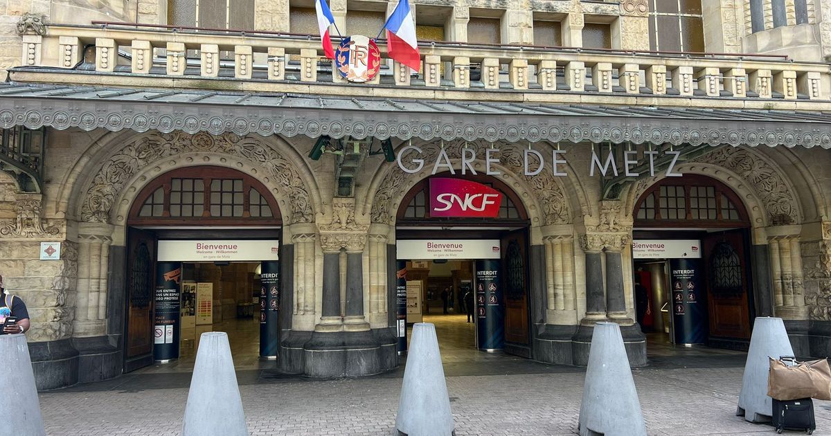 Mobilisation à la gare de Metz : les guichetiers s'opposent à la fermeture des points de vente
